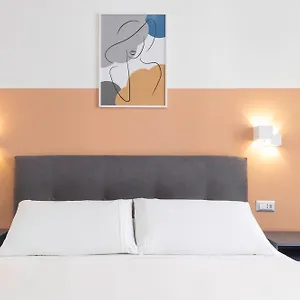 Pensión Quarzo. Modern